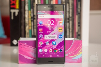 Обзор на Sony Xperia X