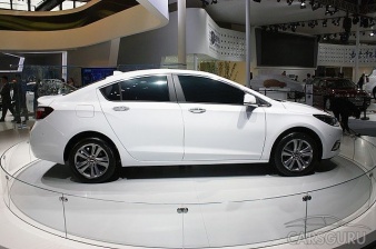 В июле на китайском рынке появится Chevrolet Cruze нового поколения