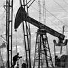 История, которой правит Ее Величество нефть
